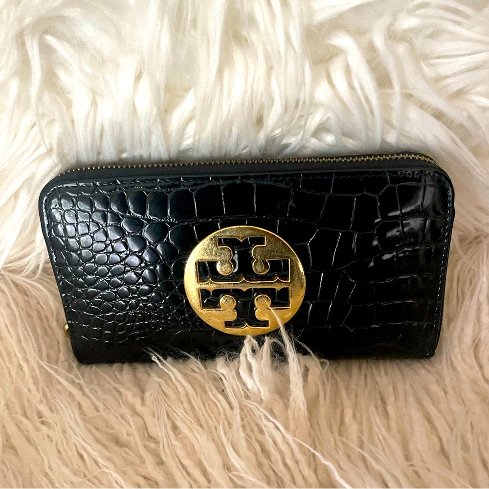 Tory Burch Black and Gold Long Wallet